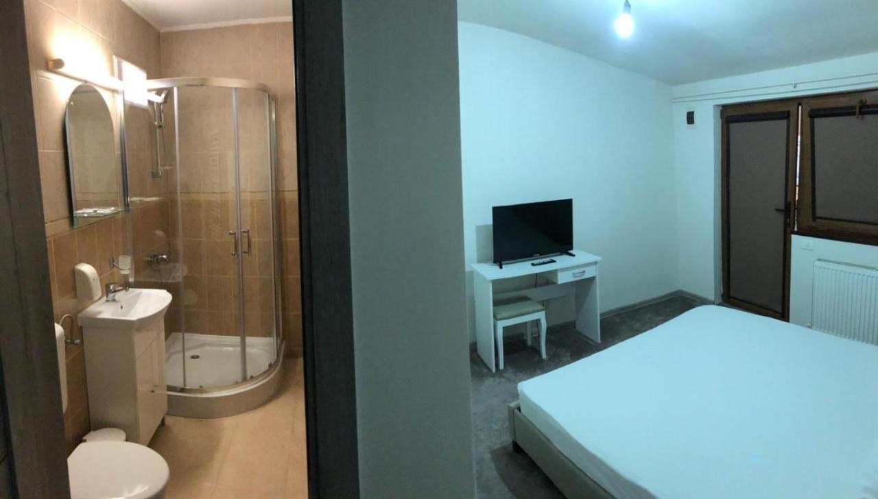 Hotel Cosmin Arad Eksteriør billede