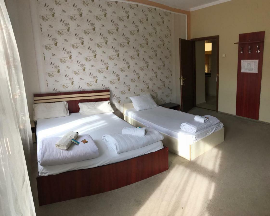 Hotel Cosmin Arad Eksteriør billede