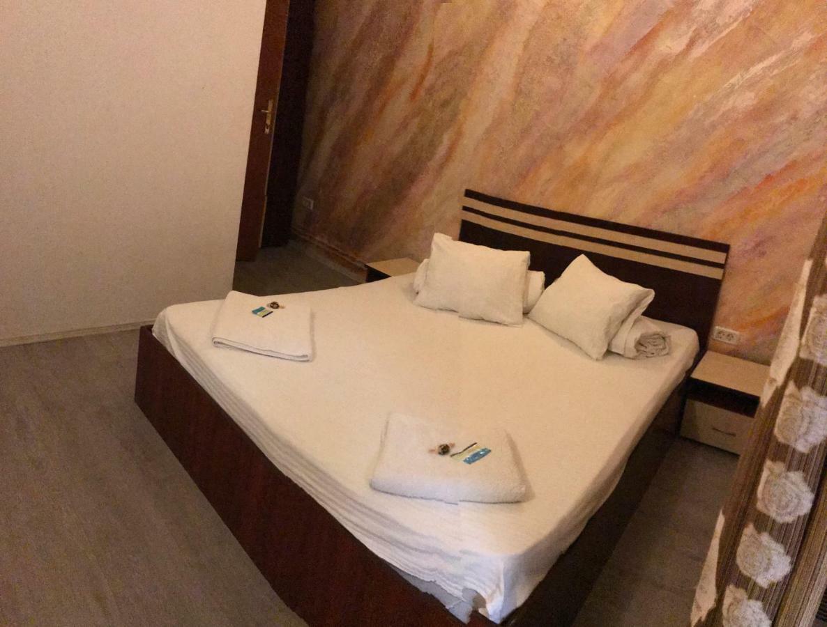 Hotel Cosmin Arad Eksteriør billede